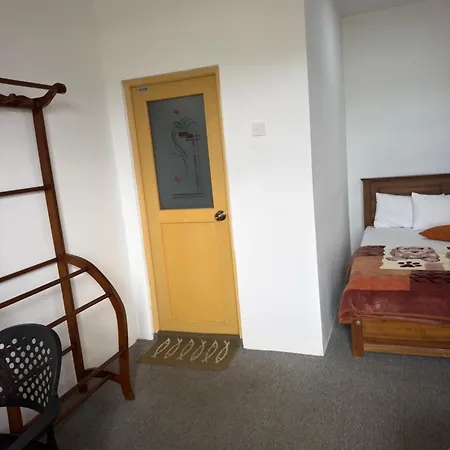 Hotel Creek View