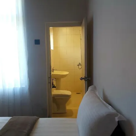 Hill Cliff Guest house Nuwara Eliya
