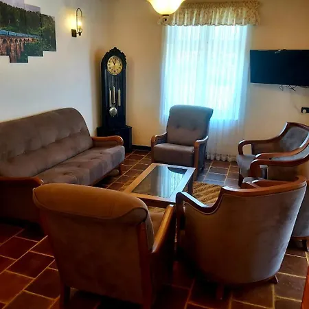 Hill Cliff Guest house
