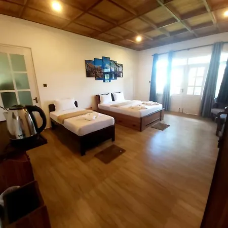 Hill Cliff Guest house