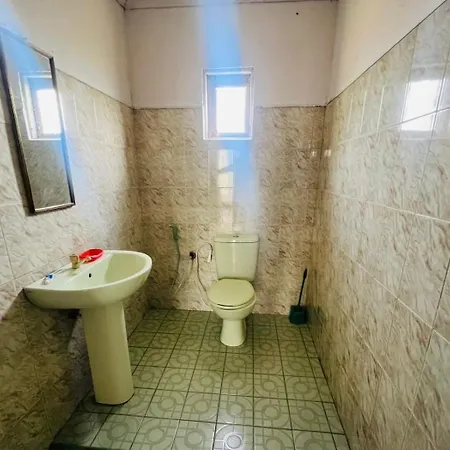 Apartment Omi *