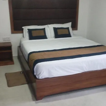 Guest house Oleen Heights *