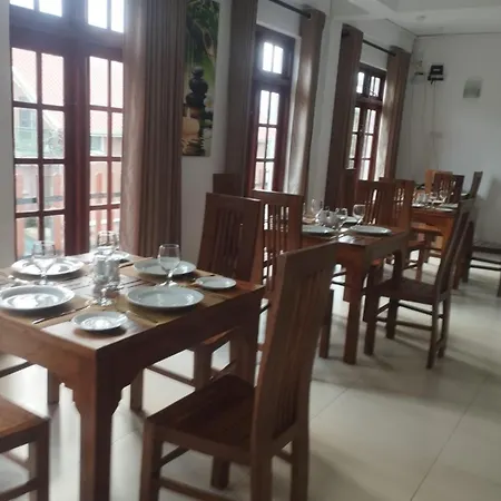 Oleen Heights Guest house *