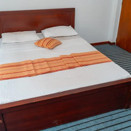 Hotel Kvs Rose Garden Nuwara Eliya