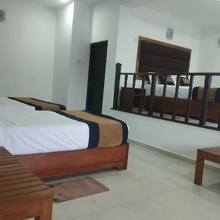Guest house Oleen Heights *