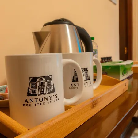 Villa Antony's Boutique *