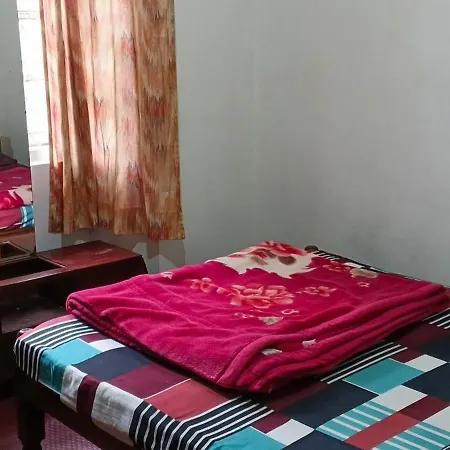 Hannan's Hostel *