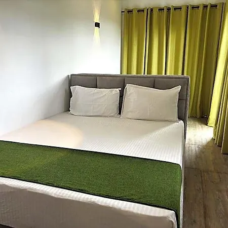 The Blackberry Hotel 5*
