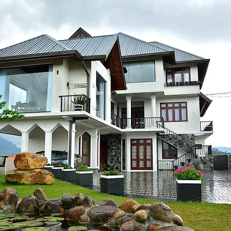 Villa Mount Royal *