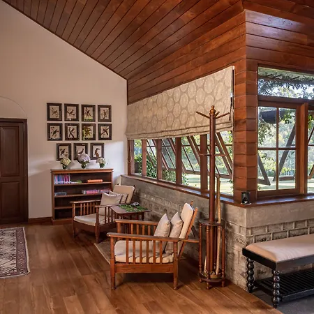 Stafford Bungalow - Exclusive Luxury Within A Private Tea Estate Villa *
