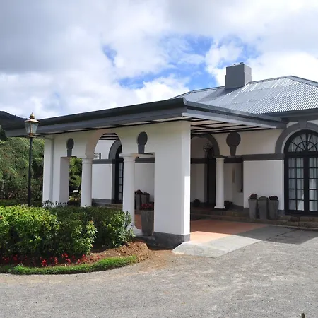 Royal Cocoon - Hotel Nuwara Eliya