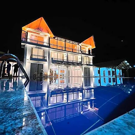 Serenemo Eco Hotel 4*