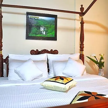 Chelthnam Hotel