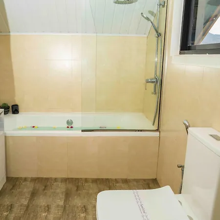 The Blackberry Hotel 5*