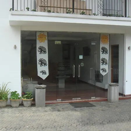 Midky Hotel