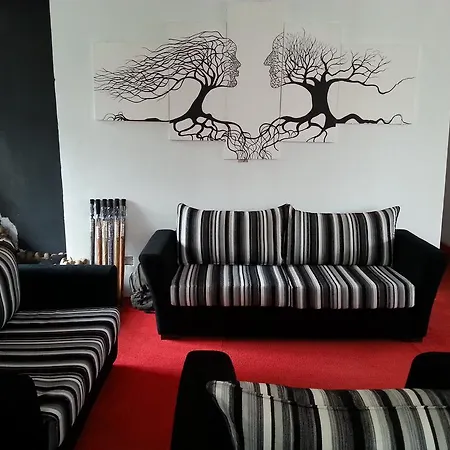La Cottage Boutique Hotel & Restaurant Hotel