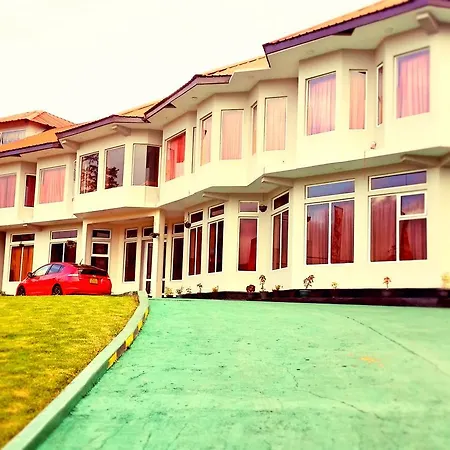 Vista Eden Hill Hotel 3*