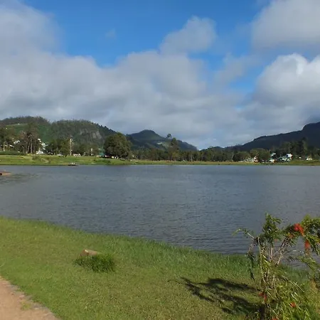 Penguin Luxury Nuwara Eliya
