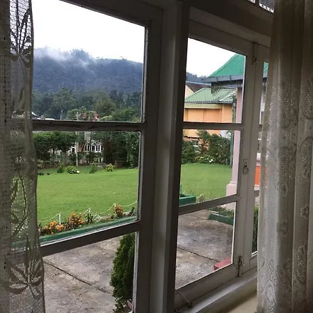 Guest house City *