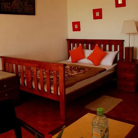 Hotel House Of Leisure Nuwara Eliya