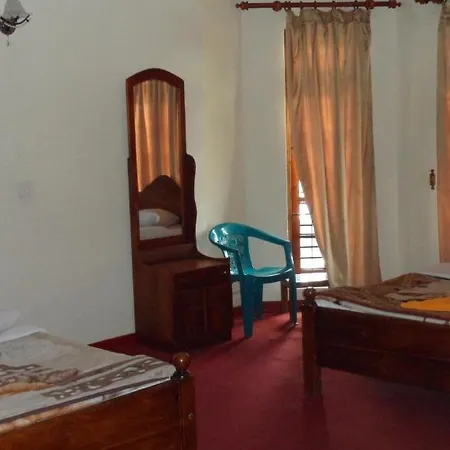Royal Mount Hotel & Restaurant Apartment *
