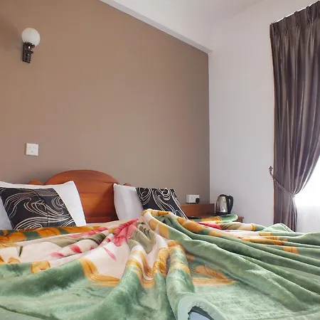 Stars Guest house 2*