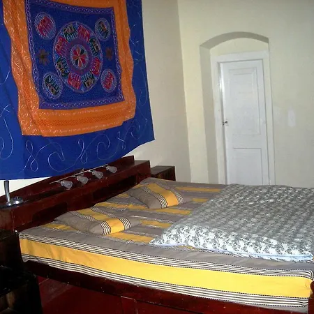 Homestay Altenglischer Kolonial Bungalow *