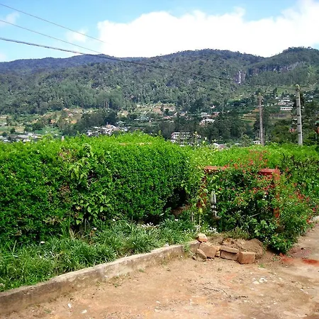 Homestay Altenglischer Kolonial Bungalow *