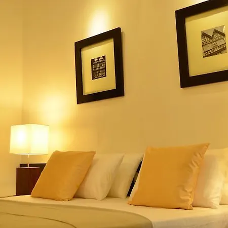 Bed & Breakfast 26. Loversleap 3*