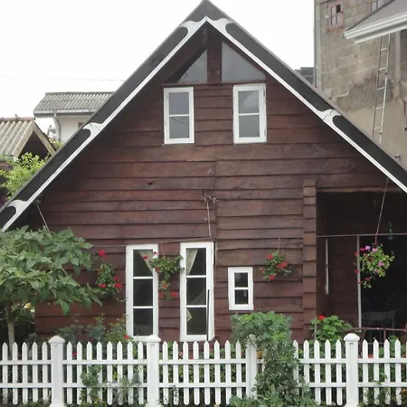 Guest house Eranga Guest 2*