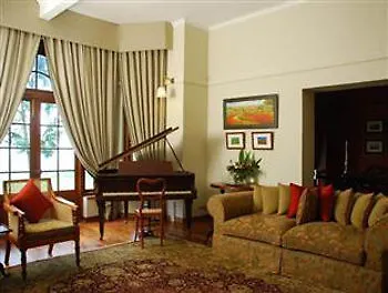 Jetwing Warwick Gardens, A Luxury Reserve 5*
