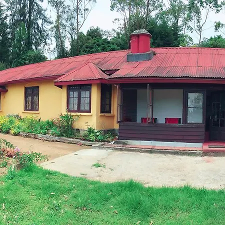 Guest house Devron Colonial Bungalow *