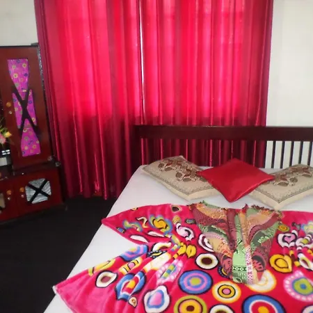 Guest house Shenul Holiday Bungalow