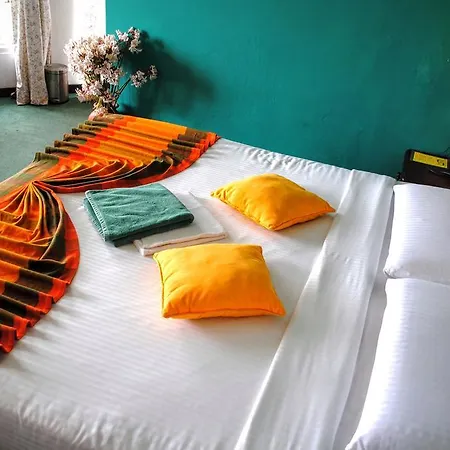 Hotel Binota 3*