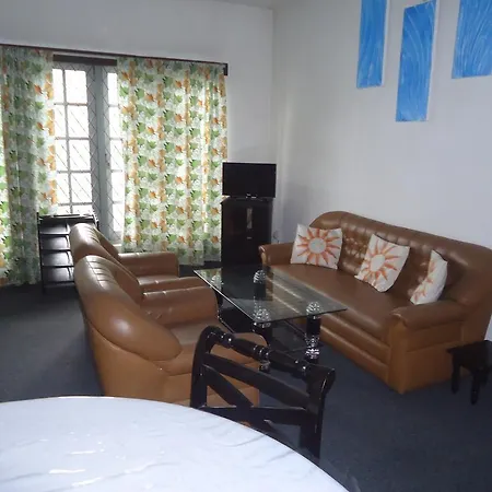 Homestay Crown Nuwara Eliya