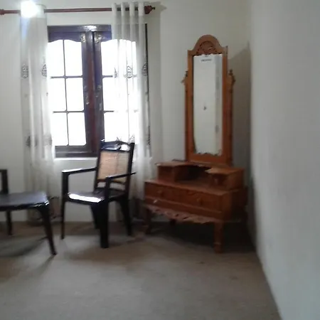 Homestay Selis Manor Holiday