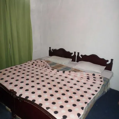 Kings Court Guest house