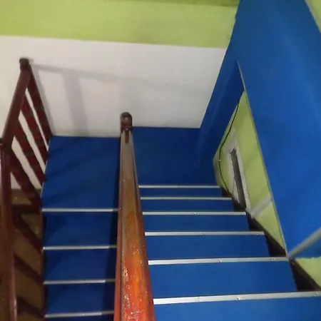 Kings Court Guest house *