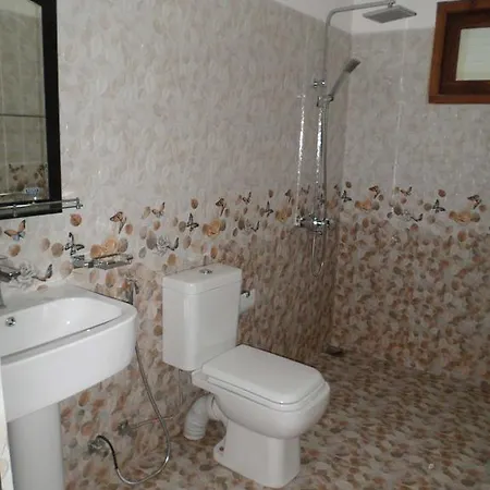 Three Star Guest house *