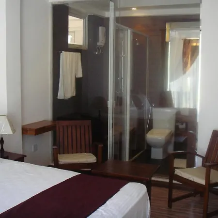 Hotel Midky 3*