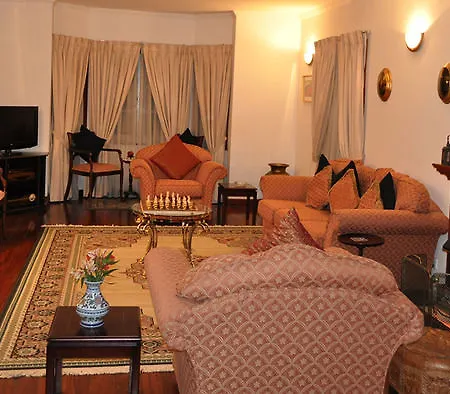 Cocoon Hills Guest house 4*