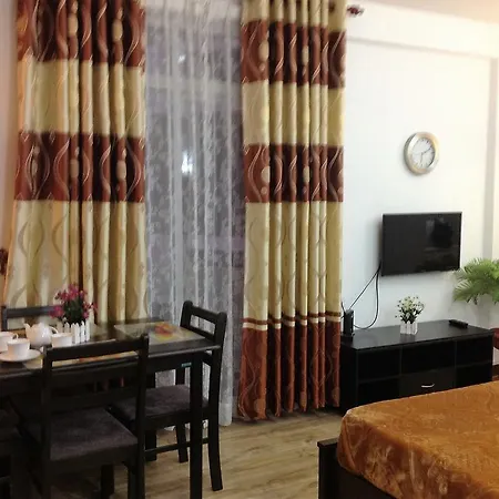 Hiltonia Luxury *