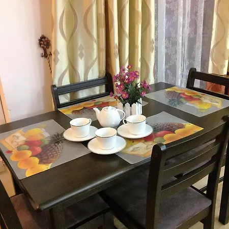 Hiltonia Luxury Apartment *