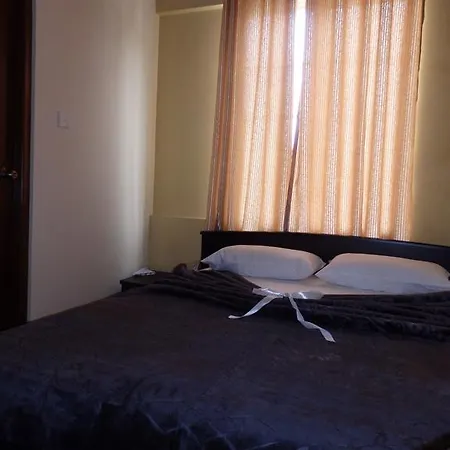 Grashiya Guest house Nuwara Eliya