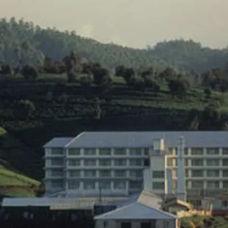 Hotel Heritance Tea Factory (adults Only)