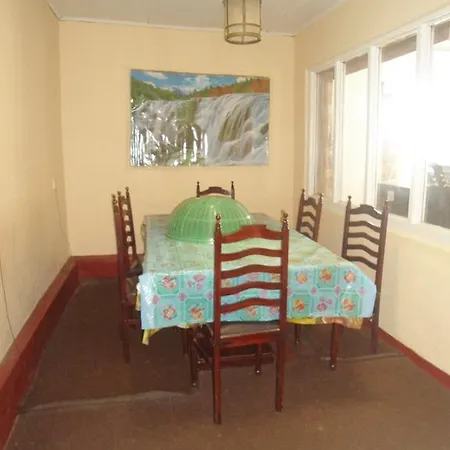 Torigton House Guest house