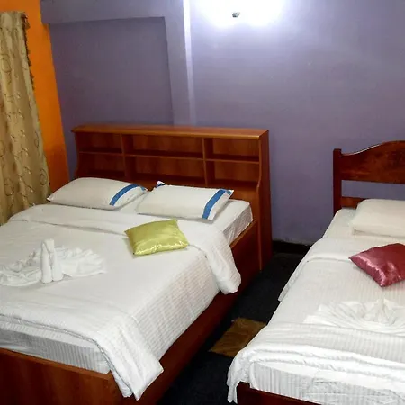 Guest house Happy Holiday Nuwara Eliya