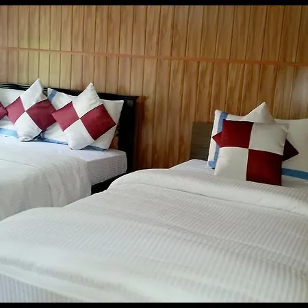 Happy Holiday Nuwara Eliya