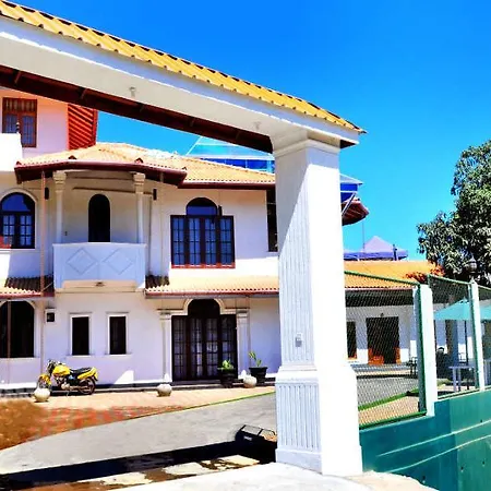 Asvika Hotel Guest house *