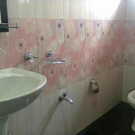 Keerthi Guest house